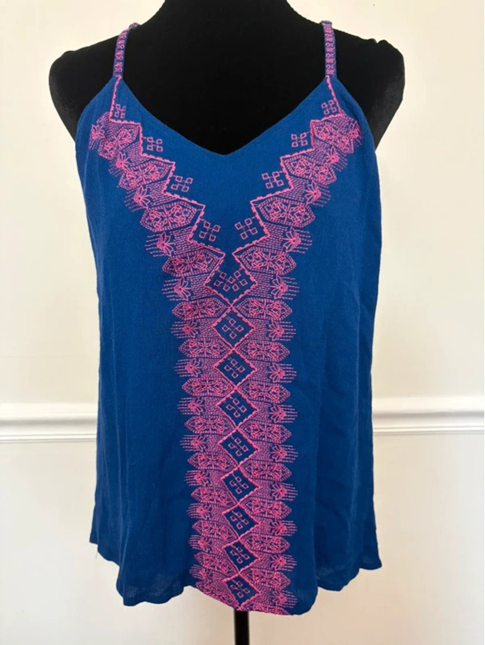 Alya Blue Embroidered Boho Cami Tank Top Size Medium